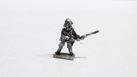 BE09* - Royal Marine Advancing