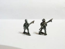 EM22 - English Infantry with Halbards and Bills