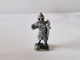 HIN/DA02 - Norman Heavy Infantry Standing.