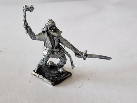 HIN/AV01 - Baresark with sword & axe.