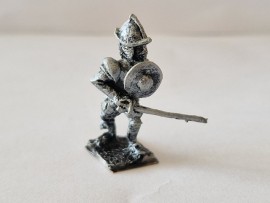 HIN/RE43 Spanish sword buckler man.