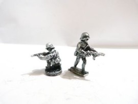 20/FA04 - Infantry with SMG s