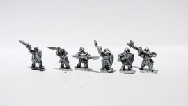 LW/MED12 - Retinue Foot with Melee Weapons