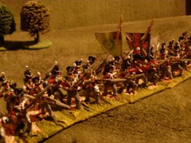 25/BP004 - British Line Infantry Advancing (Belgic Shako)