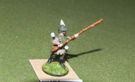 HIN/RH24 - Robin Hood with Quarter Staff.